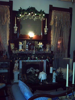 Victorian Living room at Christmas